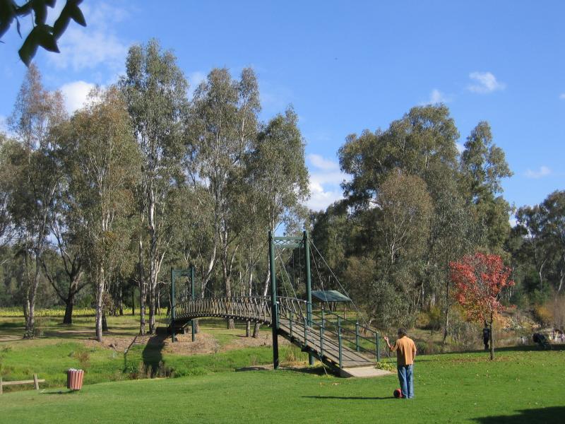 Myrtleford - Rotary Park, Great Alpine Road at Barwidgee Creek: Footbridge