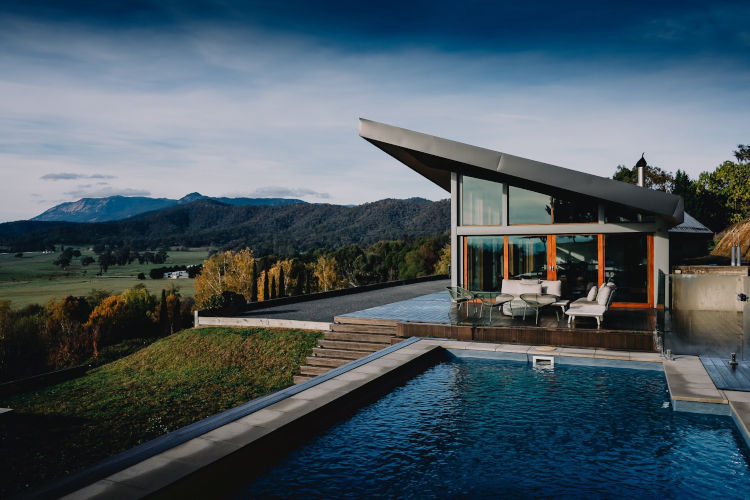 Tatoonie, Myrtleford