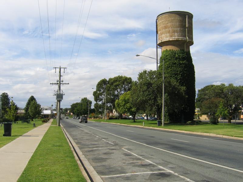 Nagambie - Commercial centre and shops, High Street: Water tower, view north along High St between Marie St and Goulburn St