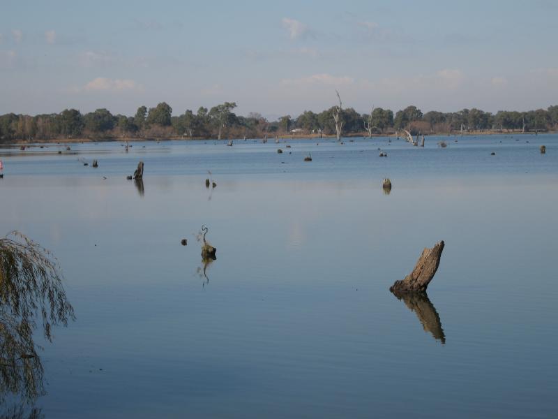 Nagambie - Goulburn Weir Road at irrigation channel - View south-west across lake