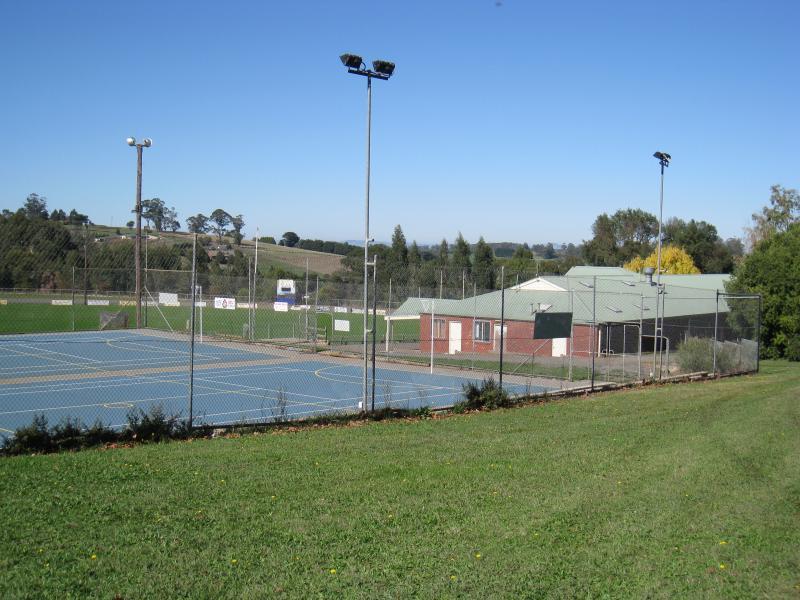 Neerim South - Neerim South Recreation Reserve, Neerim East Road: Netball courts