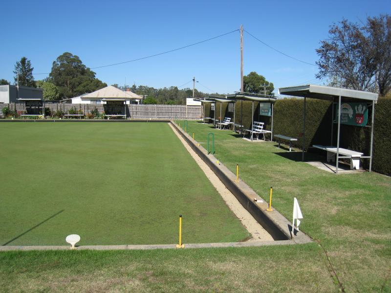 Neerim South - Main Neerim Road, southern side of town: Bowling club, north of Jindivick Rd