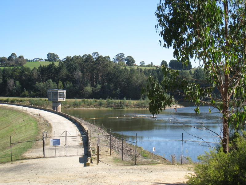 Neerim South - Tarago Reservoir Park: Gate at entrance to dam wall