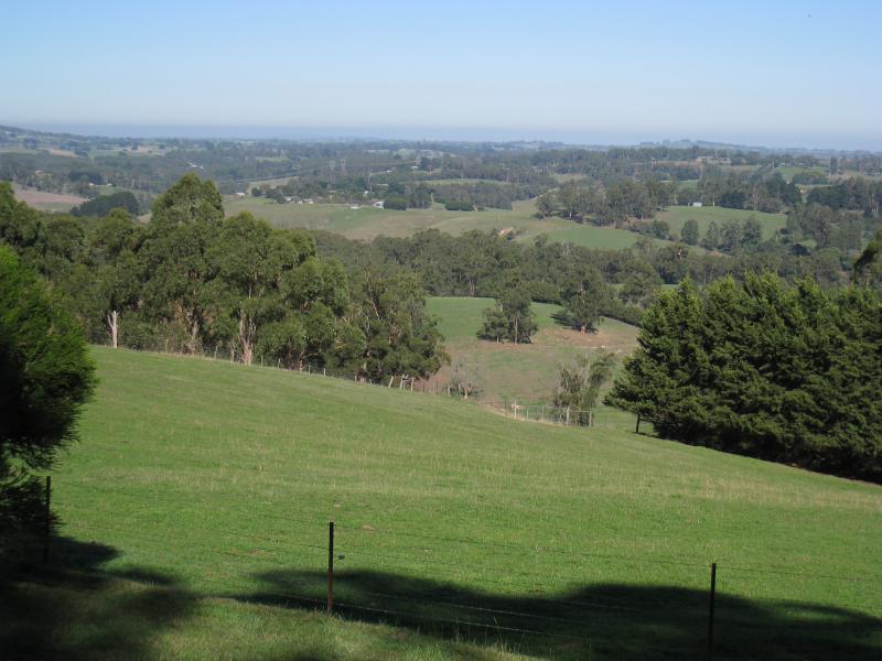 Neerim South - Main Neerim Road, south of Neerim South: South-westerly view, Main Neerim Rd between Bloomfield Rd and Le Page Rd