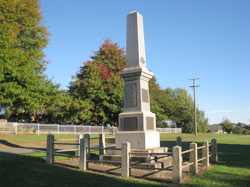 Neerim South - Small town of Neerim: War memorial in front of Neerim Cemetery