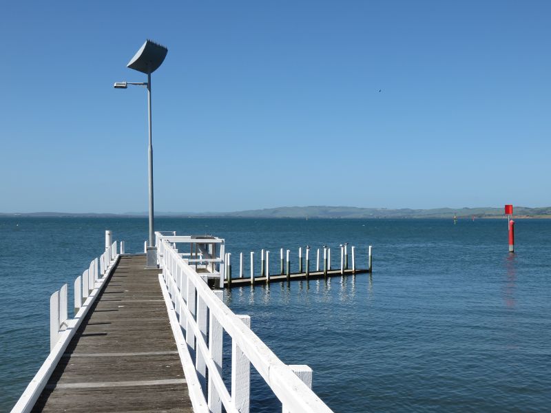 Newhaven - North end of Seaview Street and boat ramp - View along jetty