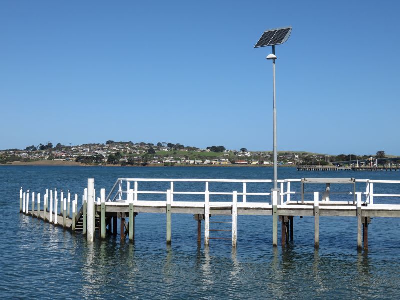 Newhaven - North end of Seaview Street and boat ramp - Jetty with San Remo in background