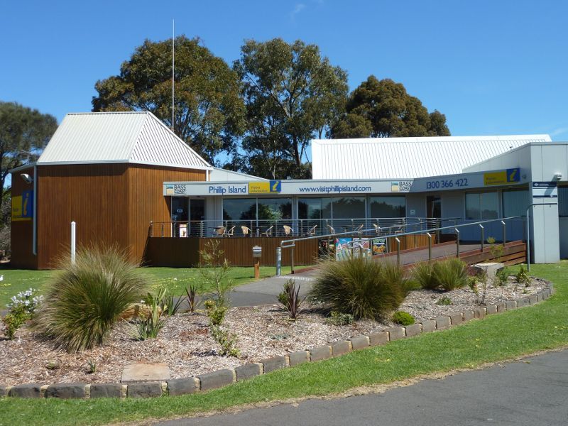 Newhaven - Phillip Island Visitor Information Centre, Phillip Island Road: Entrance to visitor information centre