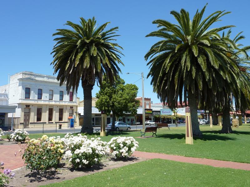 Nhill - Shops and commercial centre, Victoria Street and Nelson Street: Shops along east side of Victoria St, south of Nelson St
