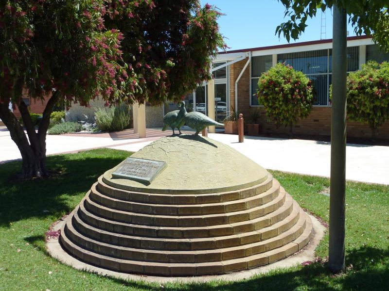Nhill - Around Nhill: Lowan bird monument at Hindmarsh Shire Council offices