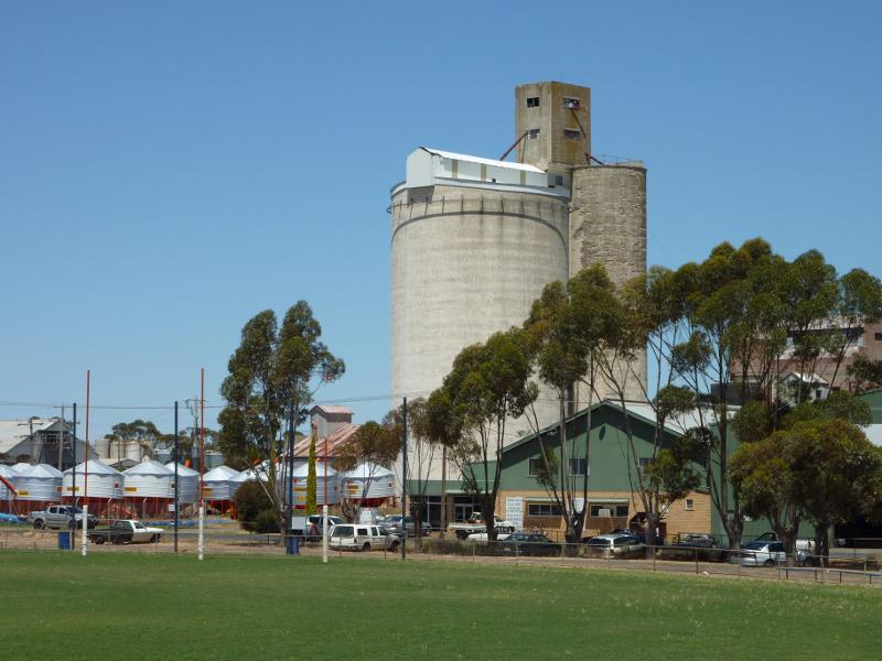 Nhill - Davis Park, Davis Avenue: View across oval from grandstand towards Noske Flour Mills silo