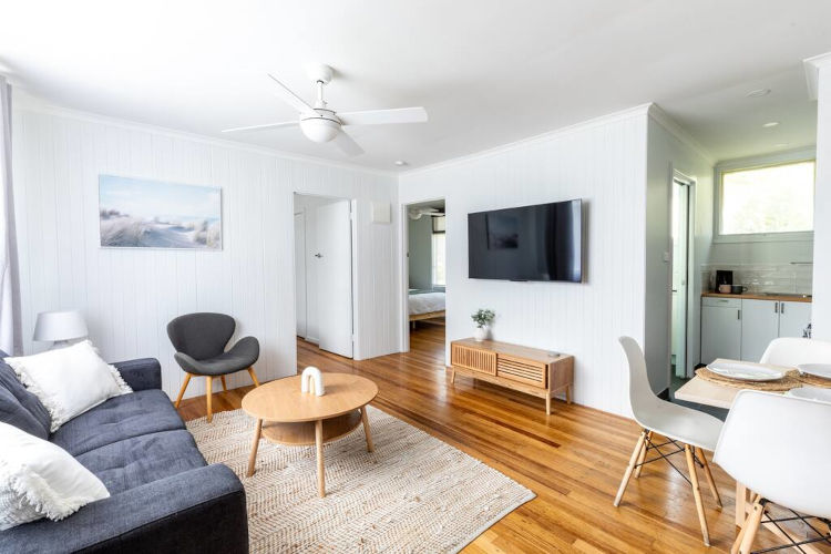 Orton Waves, Ocean Grove