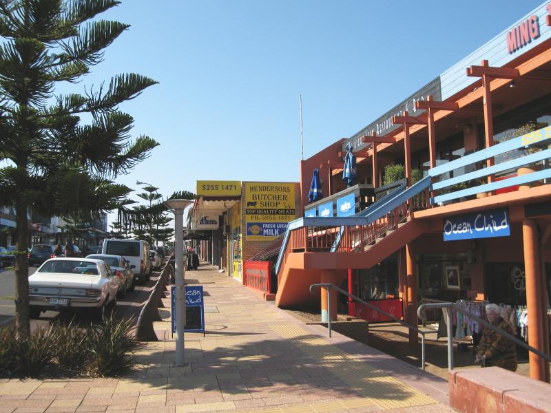 Ocean Grove - Shops and commercial centre, The Terrace and Hodgson Street - View east along The Terrace at Presidents Av