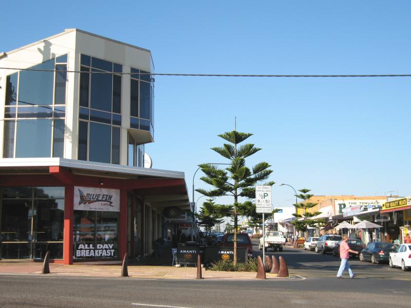 Ocean Grove - Shops and commercial centre, The Terrace and Hodgson Street: View east along The Terrace at Presidents Av