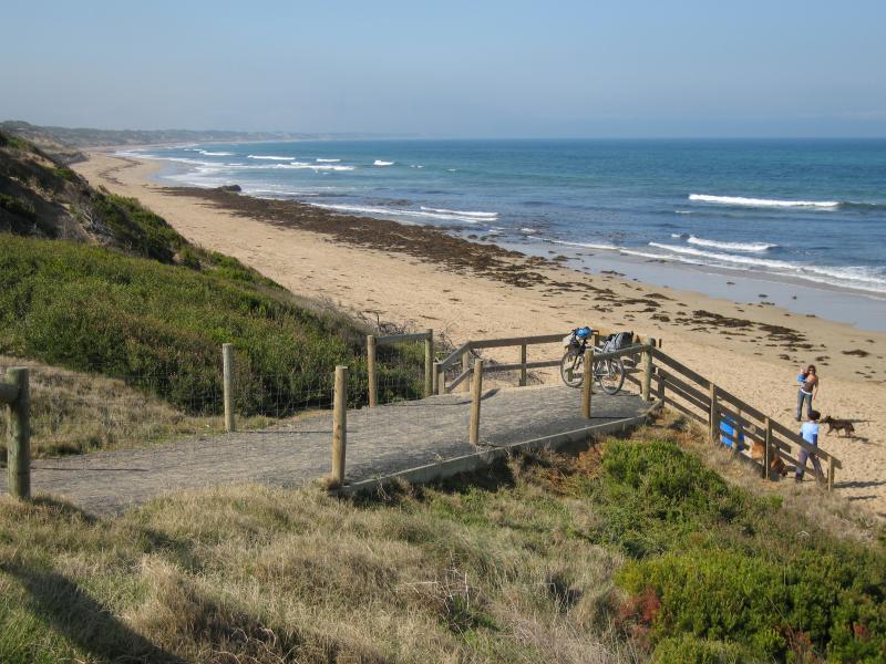 Ocean Grove - Smiths Beach - View west along coast from beach at end of Hodgson St