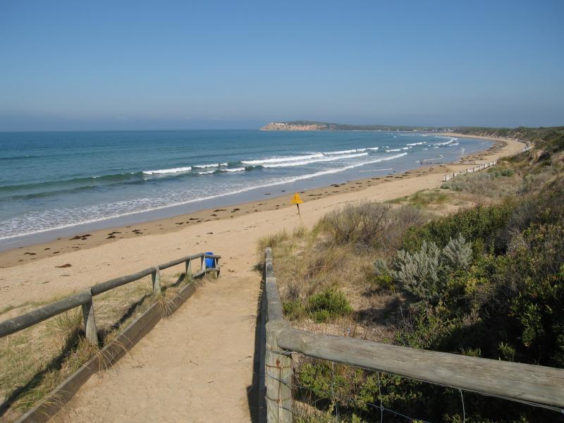 Ocean Grove - Coastline along Ingamells Bay - Beach at 17W access marker, view south towards The Bluff
