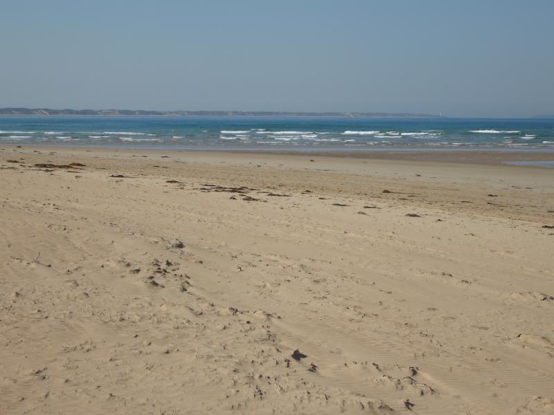 Ocean Grove - Sandy Point at Barwon River mouth: View east towards Point Lonsdale