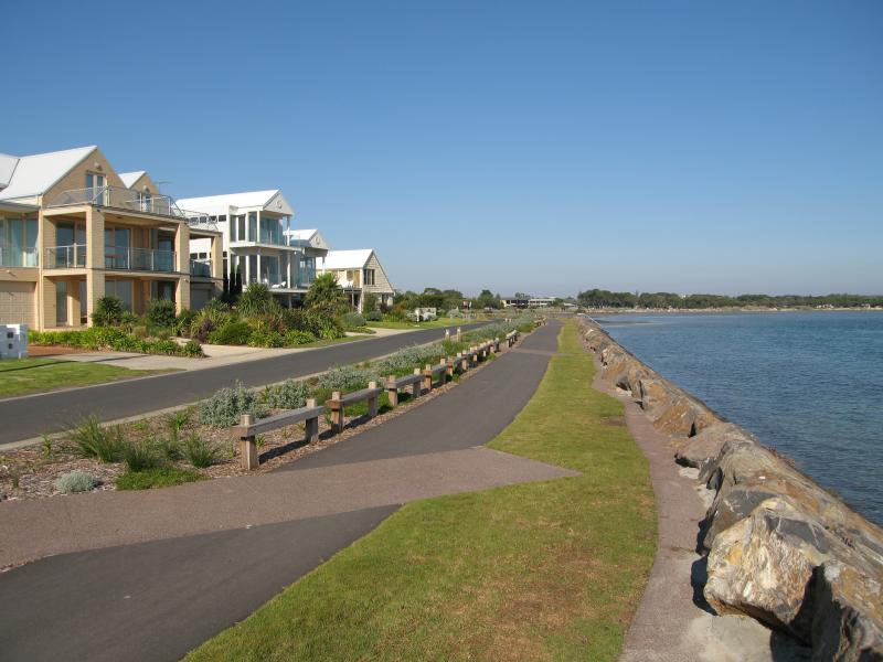 Ocean Grove - Jetty and boat ramp area, Barwon River, Guthridge Street and Peers Crescent - View south-east along Peers Cr and river towards Parker St