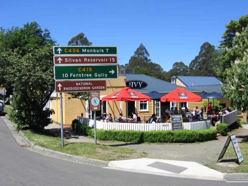 Olinda - Commercial centre and shops, Mt Dandenong Tourist Road at Monbulk Road: The Ivy, corner Monbulk Rd and Mt Dandenong Tourist Rd