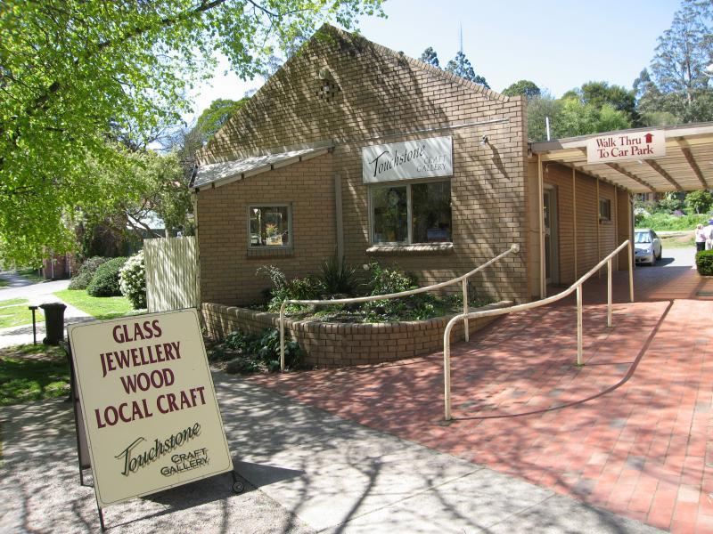 Olinda - Commercial centre and shops, Mt Dandenong Tourist Road at Monbulk Road: Touchstone Craft Gallery, Monash Av
