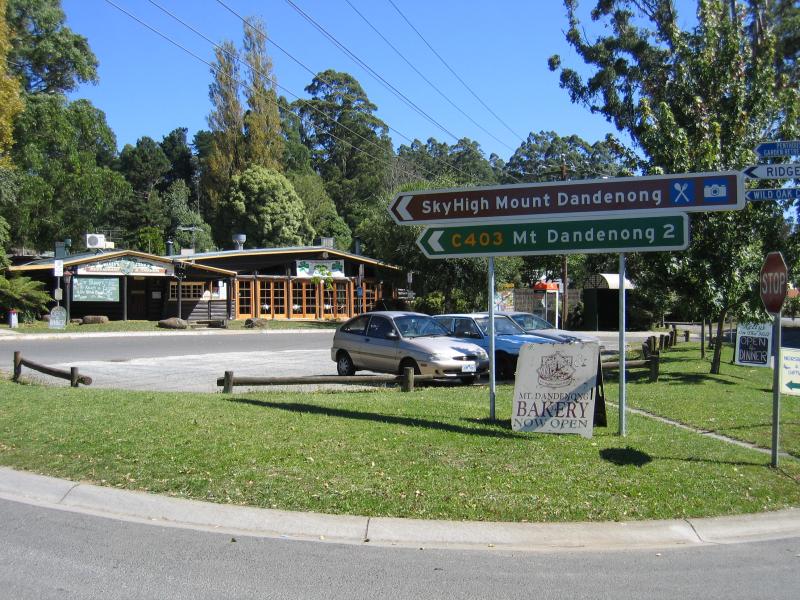 Olinda - Commercial centre and shops, Mt Dandenong Tourist Road at Ridge Road: Corner of Mt Dandenong Tourist Rd and Ridge Rd