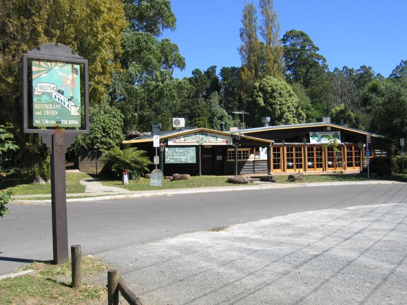 Olinda - Commercial centre and shops, Mt Dandenong Tourist Road at Ridge Road - Kellys On The Hill, corner Mt Dandenong Tourist Rd and Ridge Rd