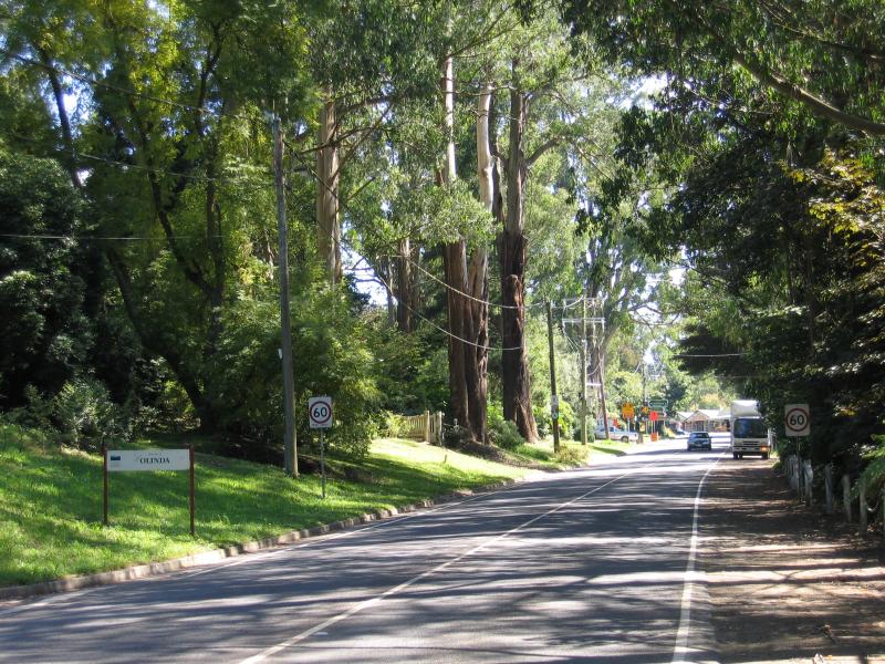 Olinda - Around Olinda: View north-west along Mt Dandenong Tourist Rd at Everest Cr
