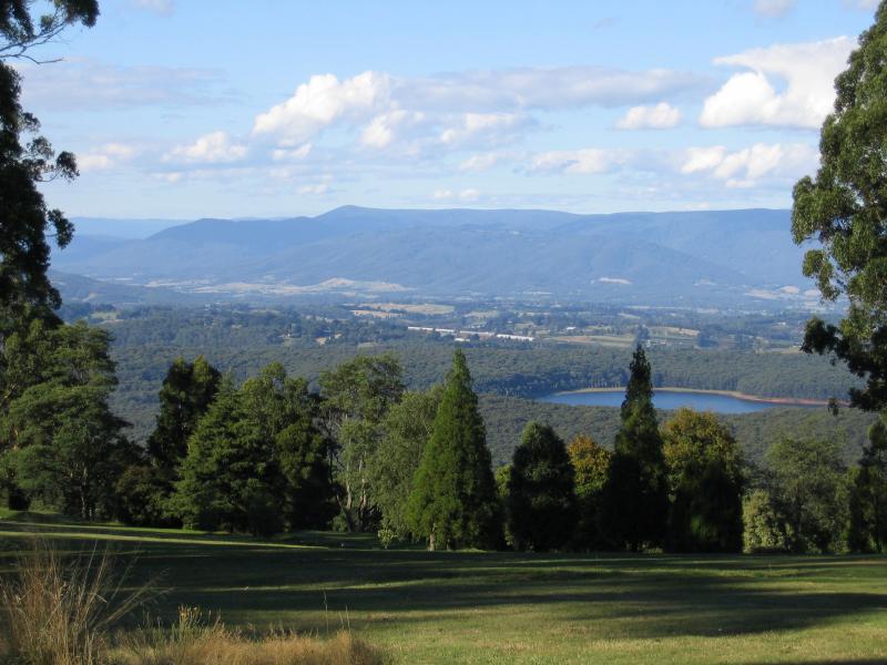 Olinda - Olinda Public Golf Course, Monbulk Road - View towards Silvan reservoir