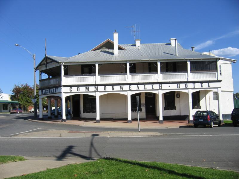 Orbost - Commercial centre and shops: Commonwealth Hotel, view south along Nicholson St at Salisbury St