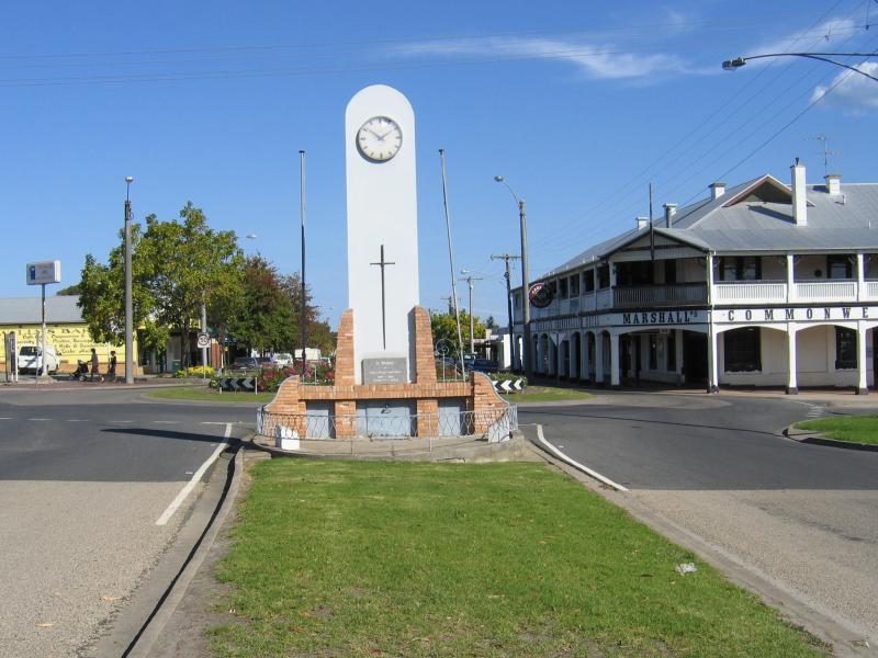 Orbost - Commercial centre and shops: War memorial and clock tower, view south along Nicholson St towards Salisbury St