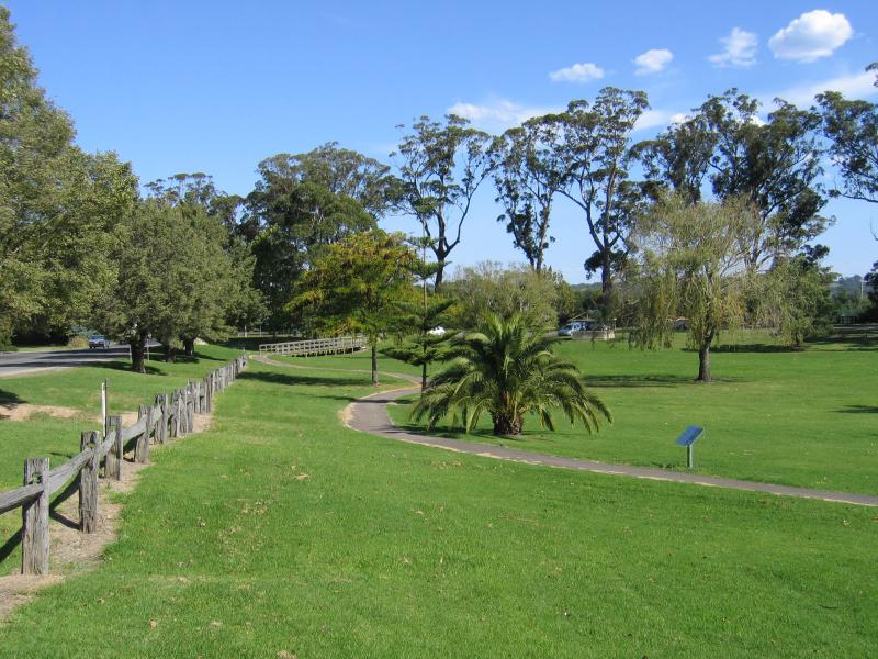 Orbost - Forest Park, Nicholson Street and Forest Road: View south through park along Nicholson St towards Forest Rd