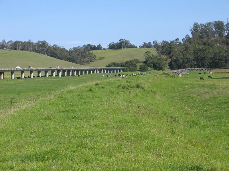 Orbost - Snowy River and surrounding river flats: View west from Buchan-Orbost Rd at old railway crossing towards Princes Hwy bridge over river flats