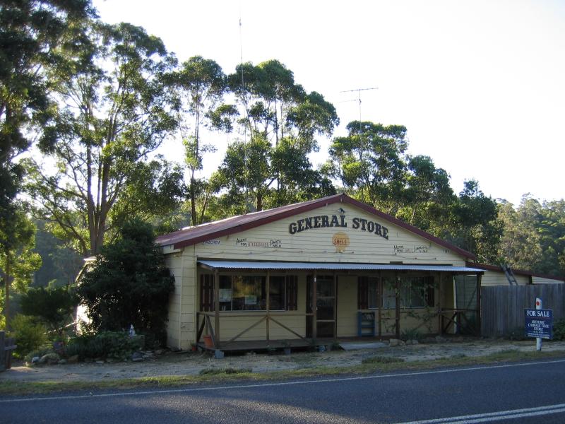 Orbost - Princes Highway through Cabbage Tree Creek: General Store, Princes Hwy