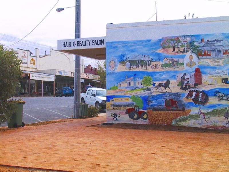 Ouyen - Commercial centre and shops: Mural, Oke St between Pickering St and Gregory St
