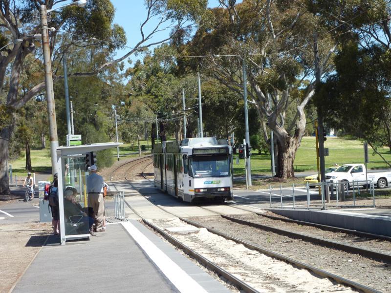 Parkville - Royal Park, Elliott Avenue and Macarthur Road: Tram stop at Elliott Av
