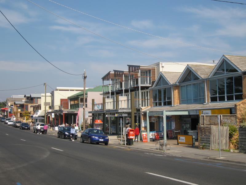 Point Lonsdale - Commercial centre and shops, Point Lonsdale Road: Shops along Pt Lonsdale Rd near Kirk Rd