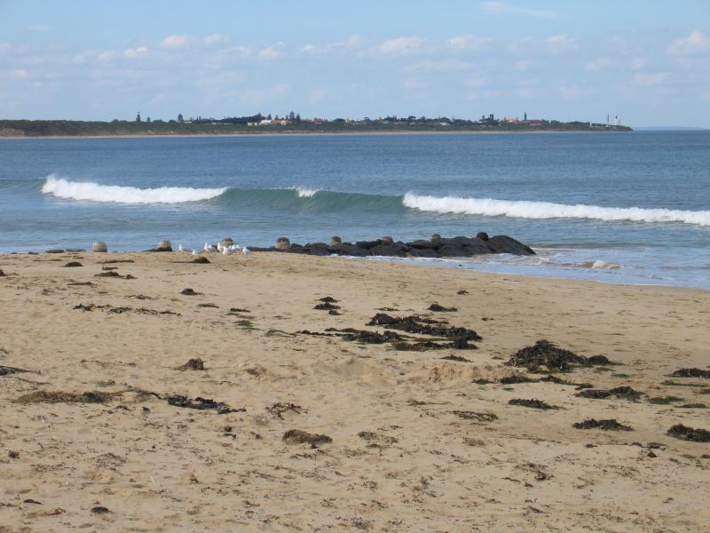 Point Lonsdale - Front Beach along Point Lonsdale Road: View north-east towards Queenscliff from coast opposite Nicholas Ct