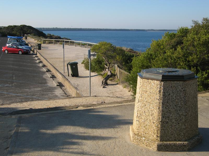 Point Lonsdale - Rip View Lookout: View from lookout, north along coast towards car park