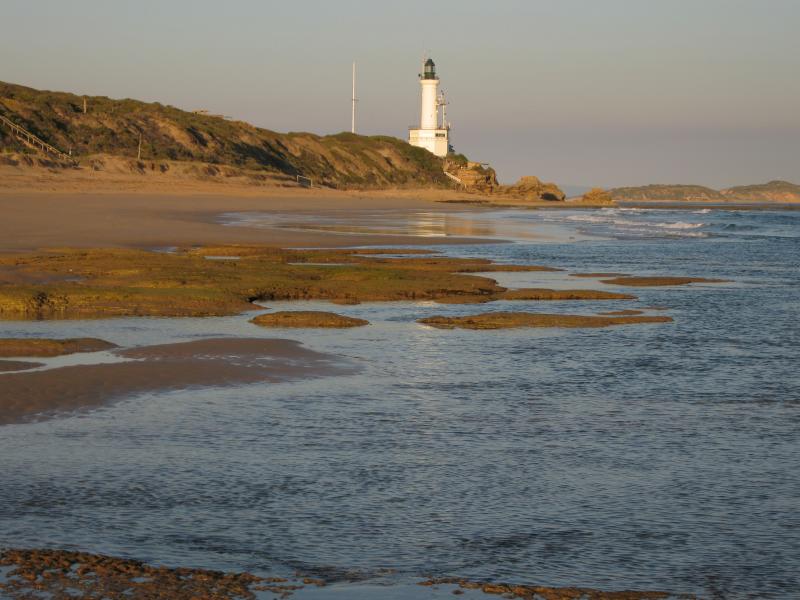 Point Lonsdale - Lookout and Surf Back Beach, Ocean Road opposite Winterley Road: View east along beach towards lighthouse
