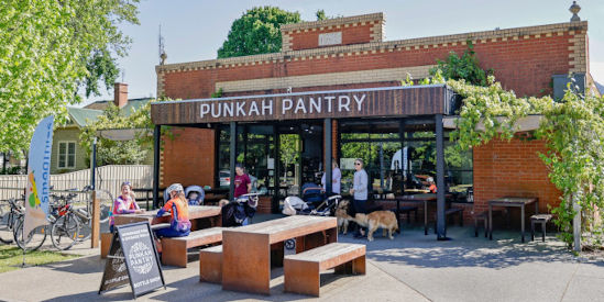 Punka Pantry, Porepunkah