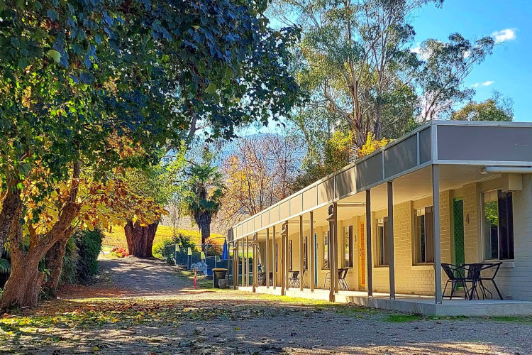 Restaway Holiday Units, Porepunkah