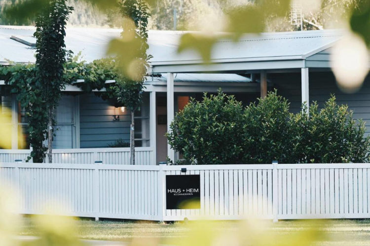 The Tradesmans Cottage One, Porepunkah