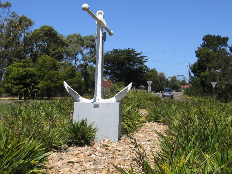 Port Albert - Around Port Albert: Anchor, roundabout on Tarraville Rd at South St