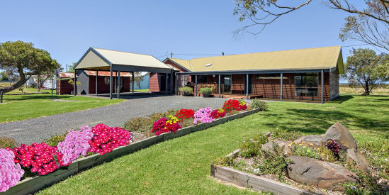 Port Albert Waterview Retreat