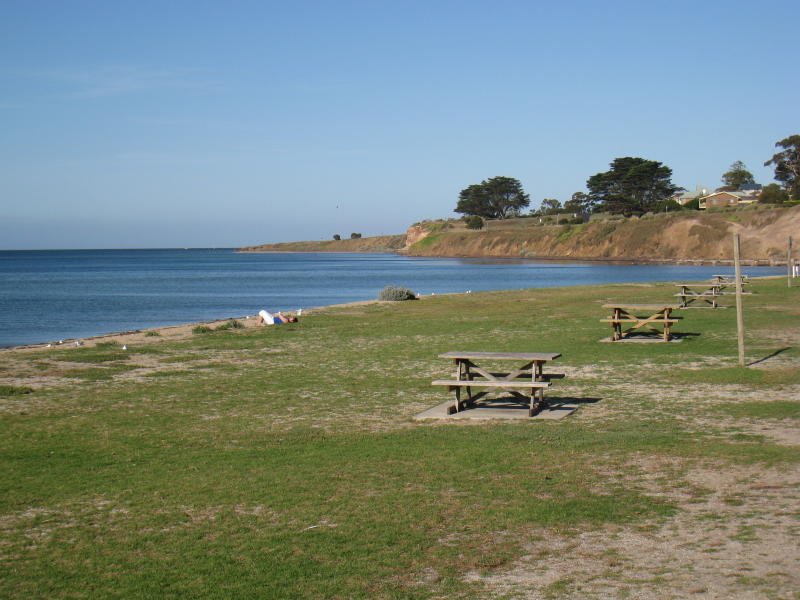 Portarlington - Portarlington Pier and foreshore: View east along foreshore, east side of pier