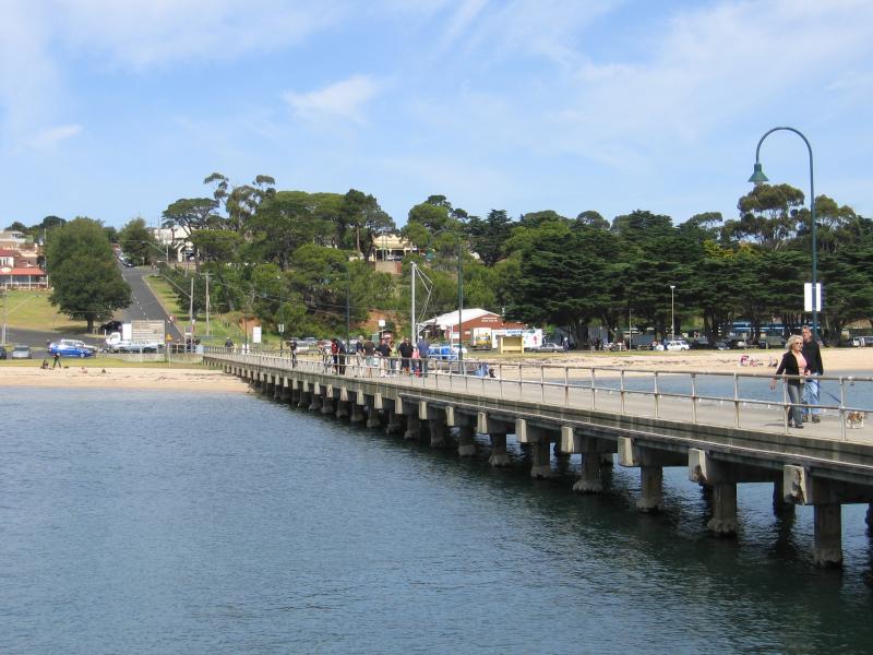 Portarlington - Portarlington Pier and foreshore: View south along pier