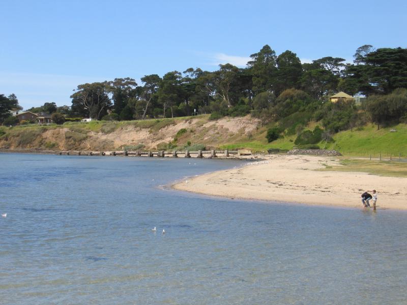 Portarlington - Portarlington Pier and foreshore: View east along coast from pier