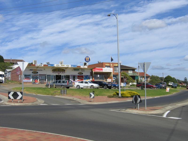 Portarlington - Around Portarlington: Shops, corner Geelong-Portarlington Rd and Sproat St
