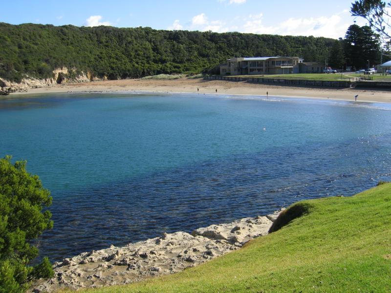 Port Campbell - Port Campbell Bay, jetty and beach: View north-east along Port Campbell Bay towards beach from Lord St