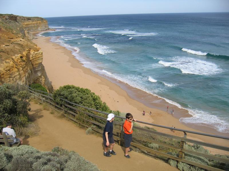 Port Campbell - Gibsons Steps: View along path down to beach